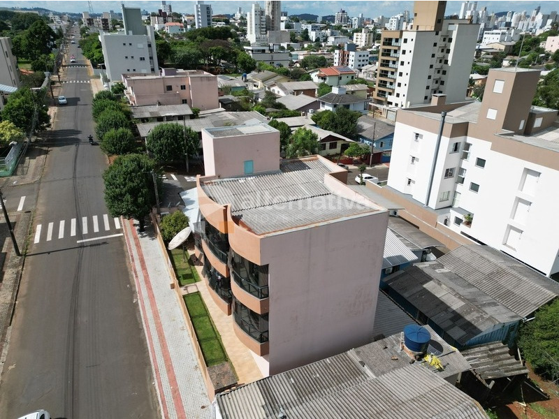 Casa à venda com  e  no bairro São Cristóvão
