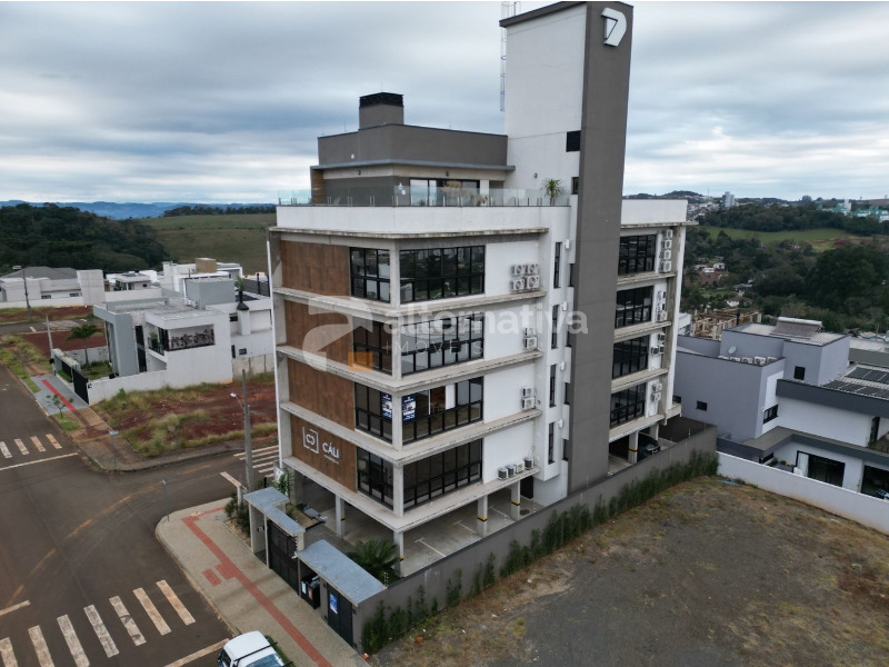Apartamento à venda com 3 dormitórios, 1 banheiro, 3 vagas de garagens e 117m² de área privativa no bairro Jardim Europa