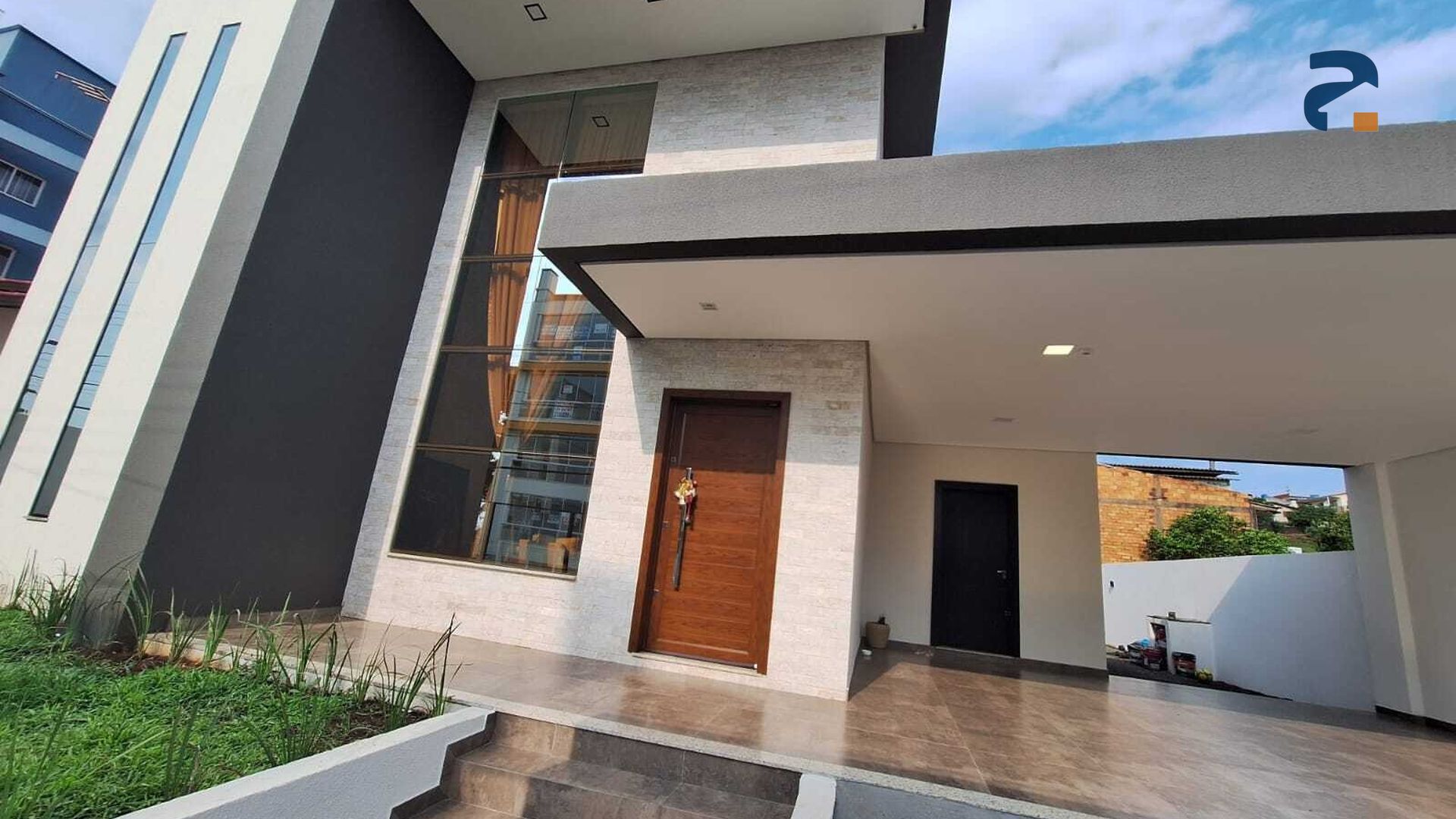 Casa · Universitário · CHAPECÓ · Cód. 6046