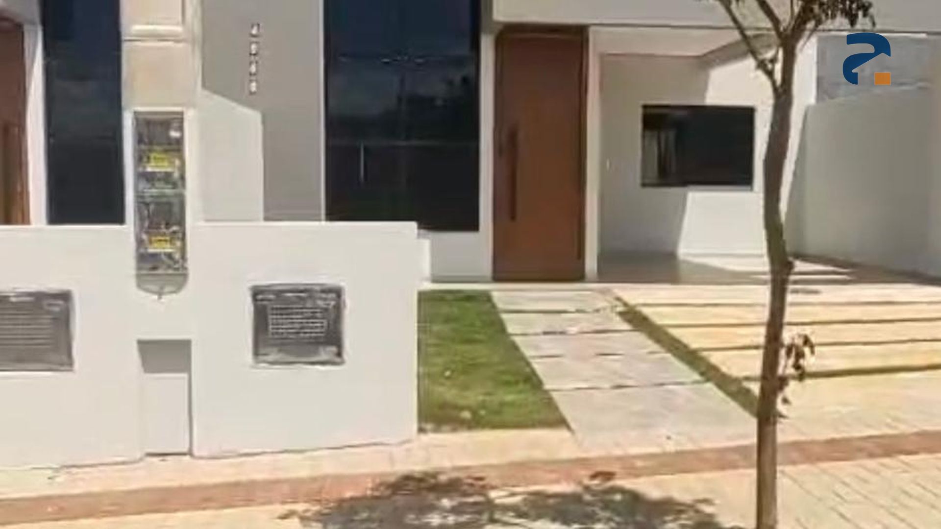 Casa à venda com 3 dormitórios, 1 banheiro, 1 vaga de garagem e 98m² de área privativa no bairro Autódromo